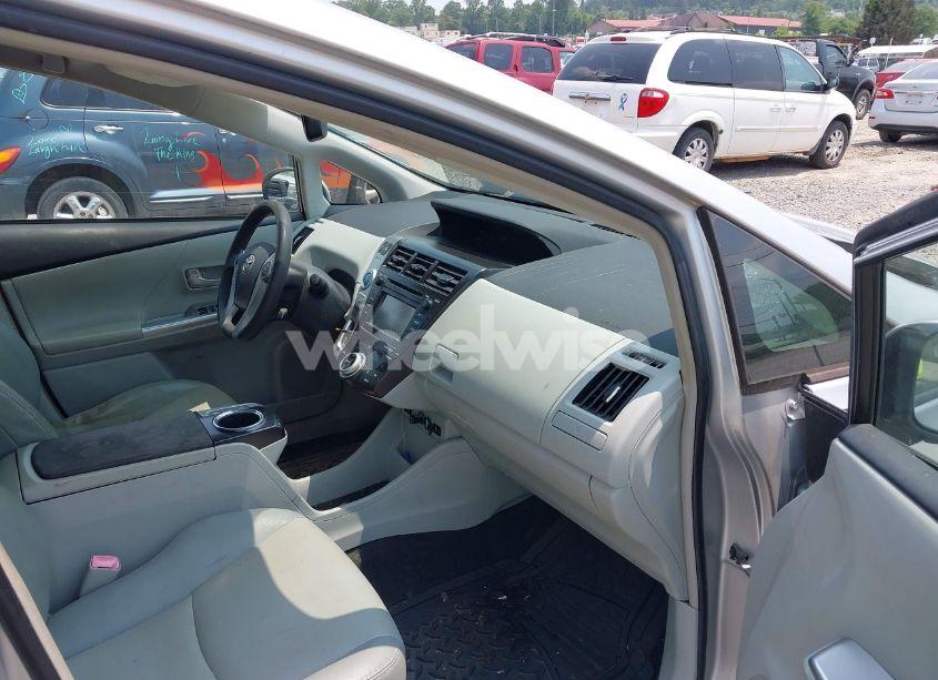 Photo 5 of 2012 Toyota Prius V FIVE (VIN JTDZN3EU3C3032952)