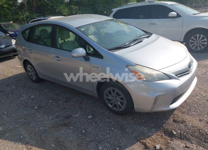 2012 Toyota Prius V THREE (VIN JTDZN3EU3C3042560) main photo