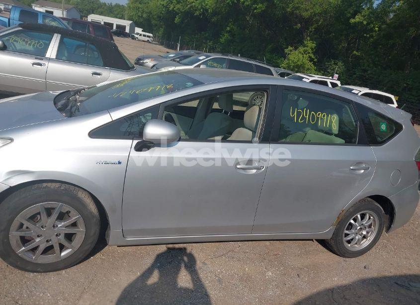 Photo 14 of 2012 Toyota Prius V THREE (VIN JTDZN3EU3C3042560)