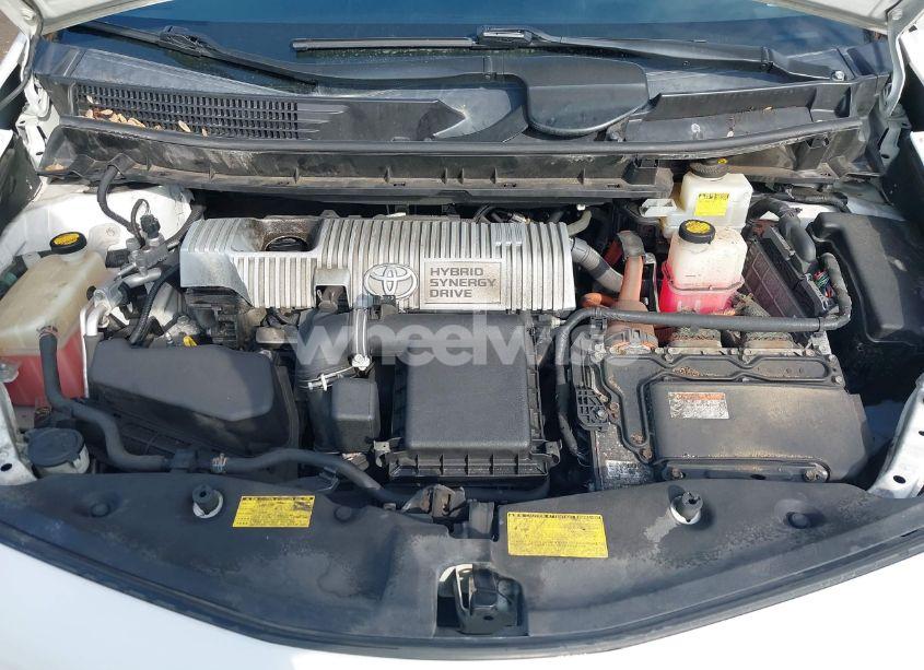 Photo 10 of 2013 Toyota Prius V FIVE (VIN JTDZN3EU3D3262332)