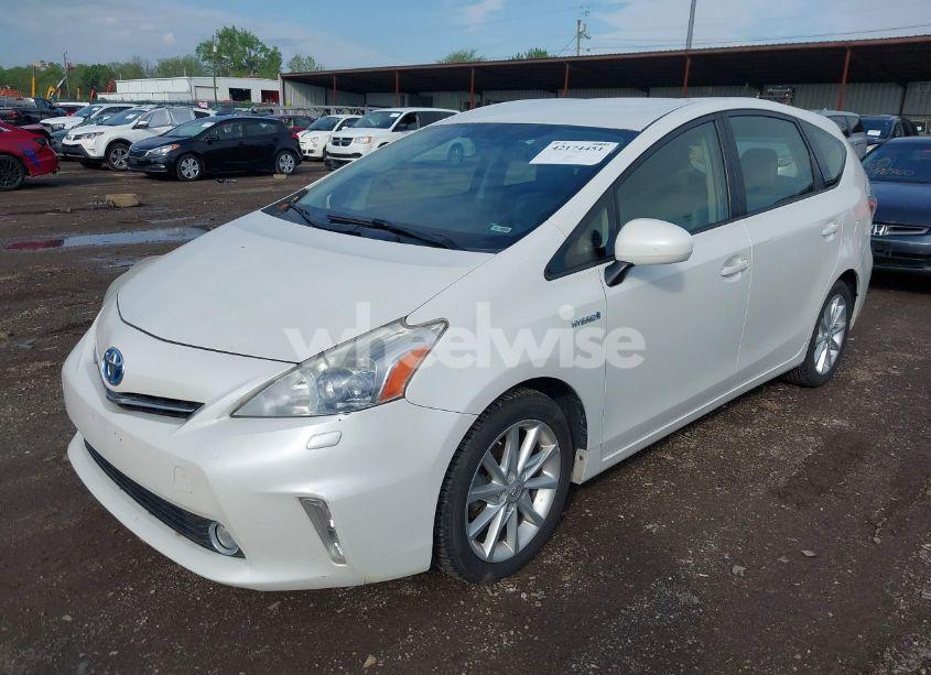 Photo 2 of 2013 Toyota Prius V FIVE (VIN JTDZN3EU3D3262332)