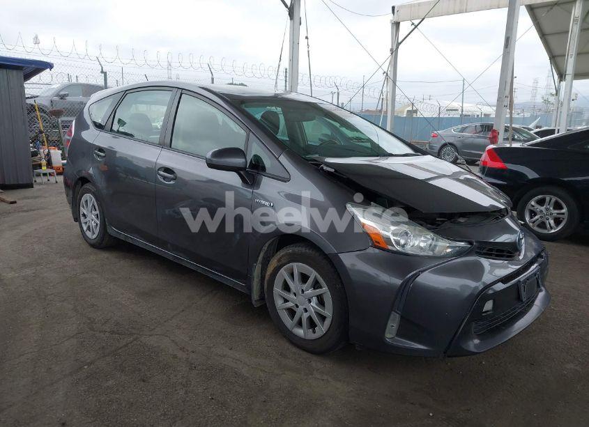 2017 Toyota Prius V FOUR (VIN JTDZN3EU3HJ058034) main photo