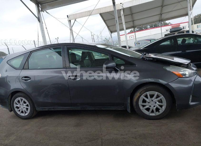 Photo 13 of 2017 Toyota Prius V FOUR (VIN JTDZN3EU3HJ058034)