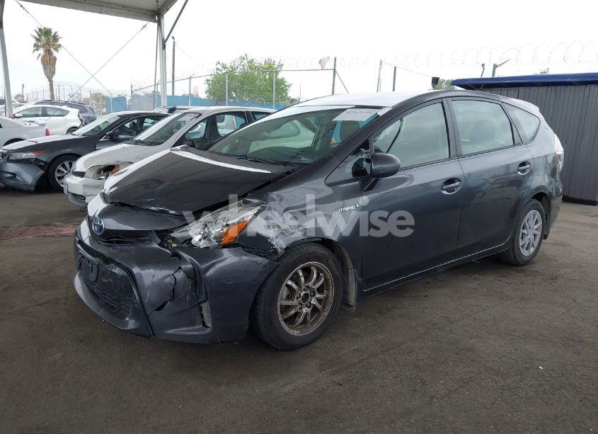 Photo 2 of 2017 Toyota Prius V FOUR (VIN JTDZN3EU3HJ058034)