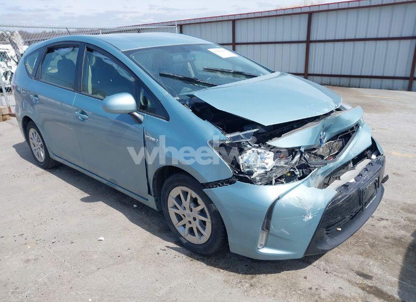 2017 Toyota Prius V FOUR (VIN JTDZN3EU3HJ073987) main photo