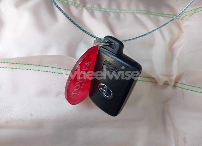 Photo 11 of 2017 Toyota Prius V FOUR (VIN JTDZN3EU3HJ073987)