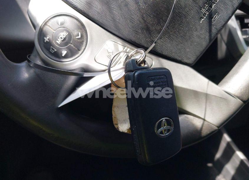 Photo 11 of 2012 Toyota Prius V FIVE (VIN JTDZN3EU4C3077074)