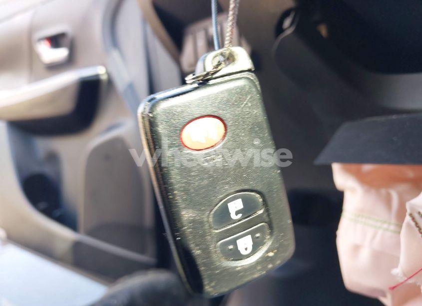 Photo 11 of 2016 Toyota Prius V TWO (VIN JTDZN3EU4GJ053830)