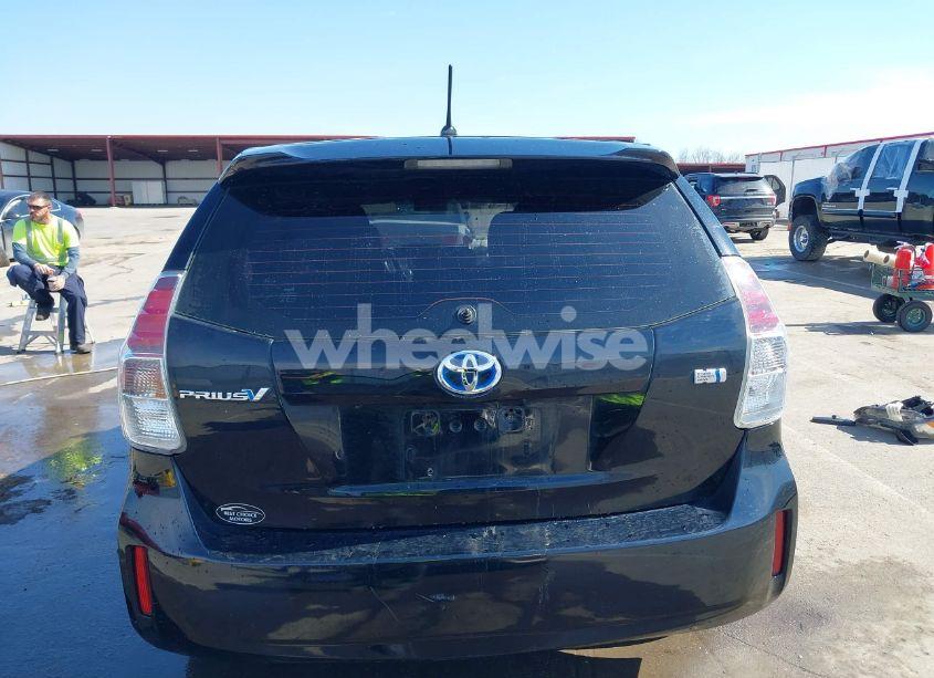 Photo 16 of 2016 Toyota Prius V TWO (VIN JTDZN3EU4GJ053830)