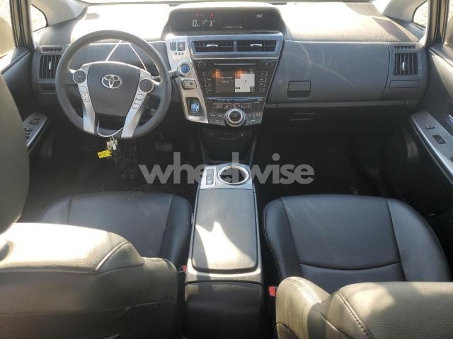 Photo 5 of 2017 TOYOTA PRIUS V (VIN JTDZN3EU4HJ069964)