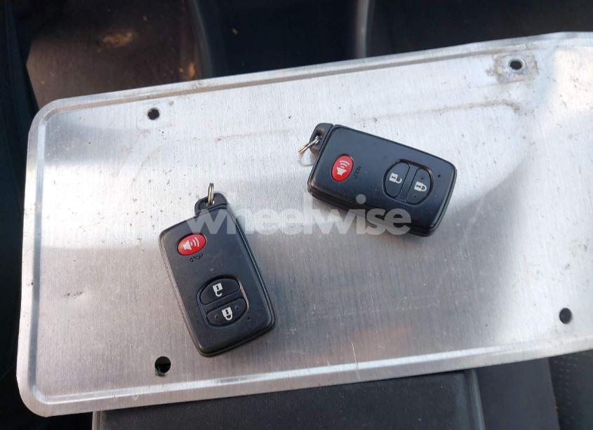 Photo 11 of 2012 Toyota Prius V TWO (VIN JTDZN3EU5C3168807)