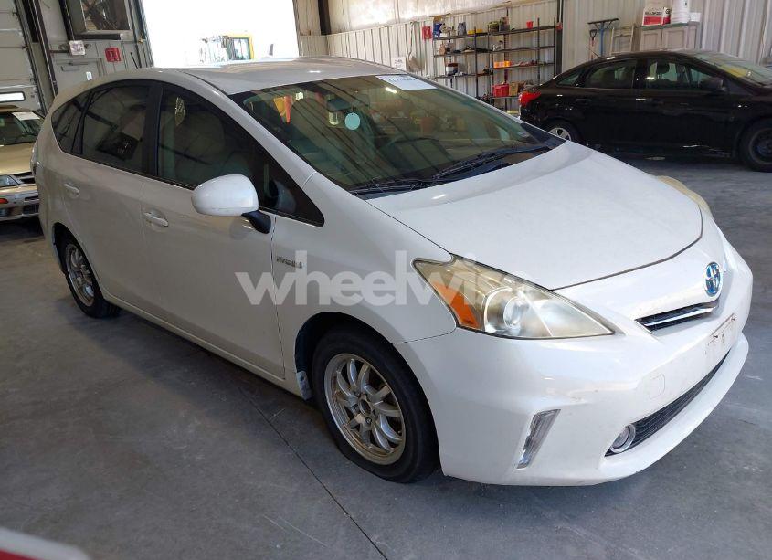 2012 Toyota Prius V THREE (VIN JTDZN3EU5C3173814) main photo
