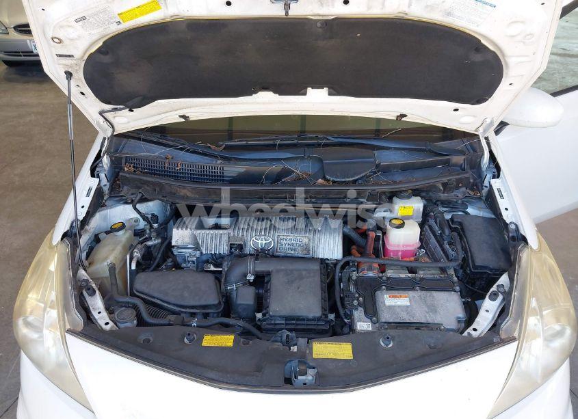 Photo 10 of 2012 Toyota Prius V THREE (VIN JTDZN3EU5C3173814)
