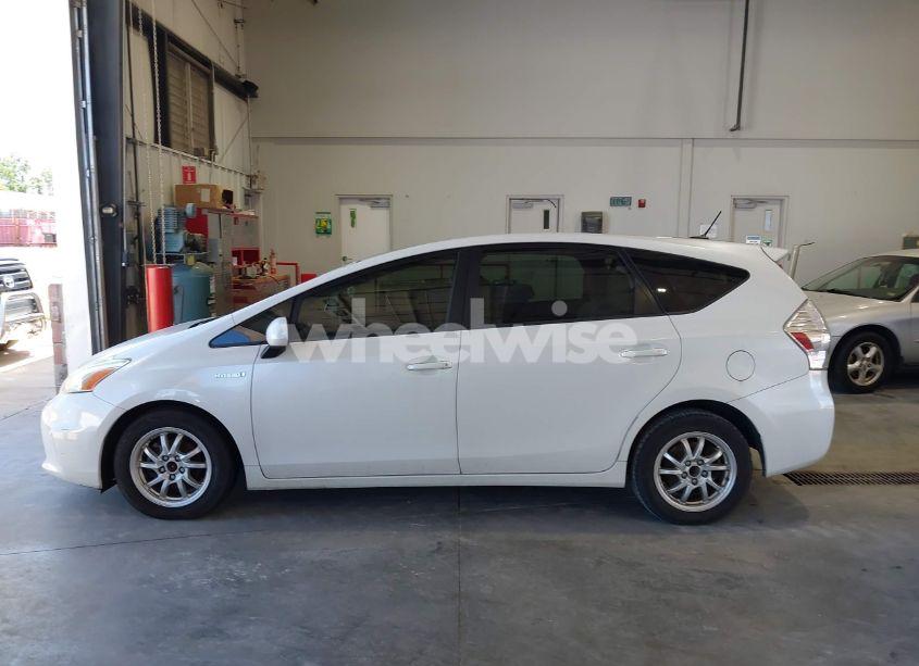 Photo 14 of 2012 Toyota Prius V THREE (VIN JTDZN3EU5C3173814)