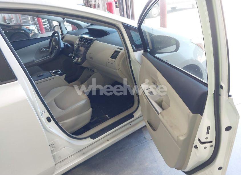 Photo 5 of 2012 Toyota Prius V THREE (VIN JTDZN3EU5C3173814)