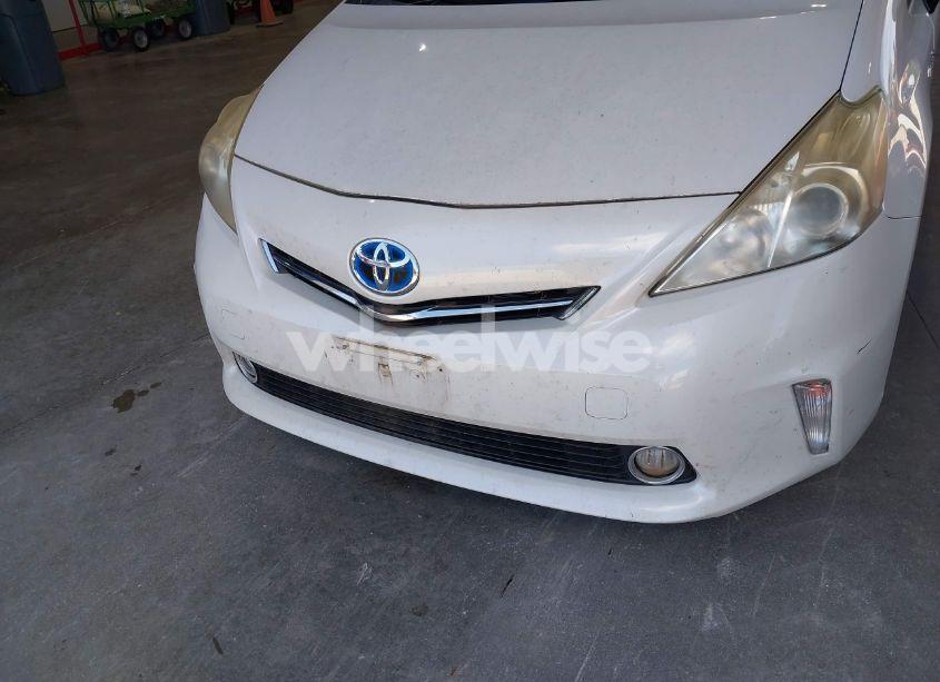 Photo 6 of 2012 Toyota Prius V THREE (VIN JTDZN3EU5C3173814)