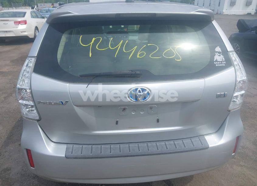 Photo 16 of 2013 Toyota Prius V FIVE (VIN JTDZN3EU5D3188234)