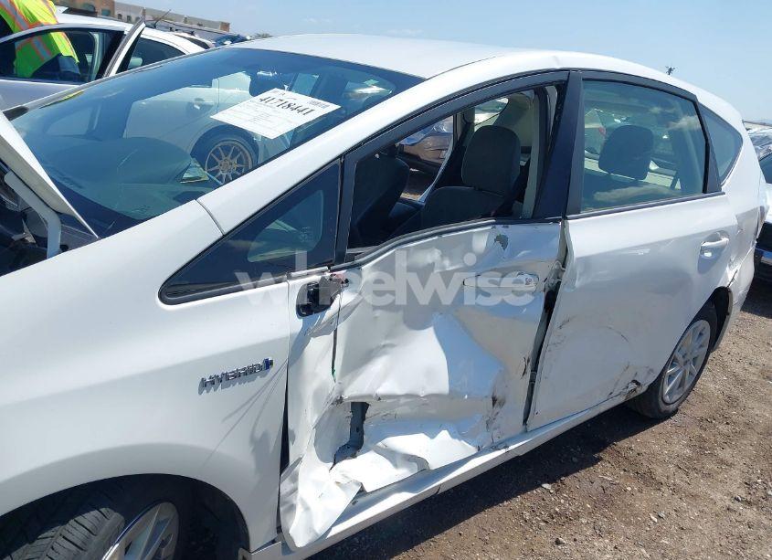 Photo 6 of 2014 Toyota Prius V THREE (VIN JTDZN3EU5E3311841)