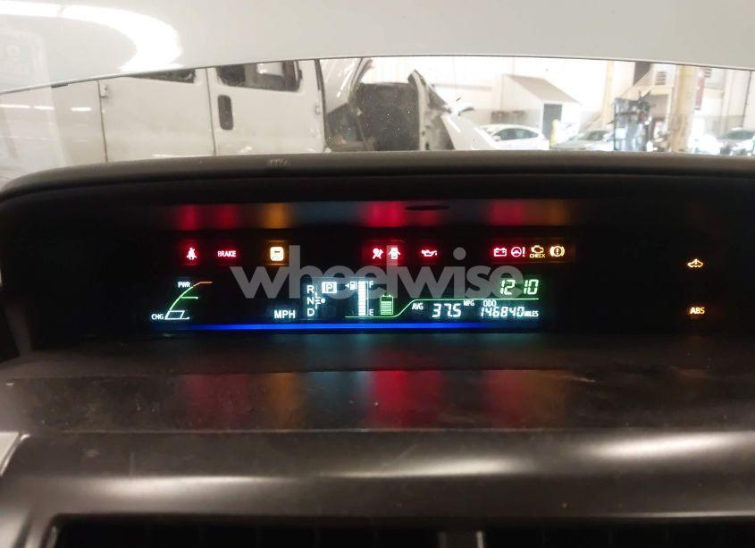 Photo 7 of 2012 Toyota Prius V FIVE (VIN JTDZN3EU6C3092109)