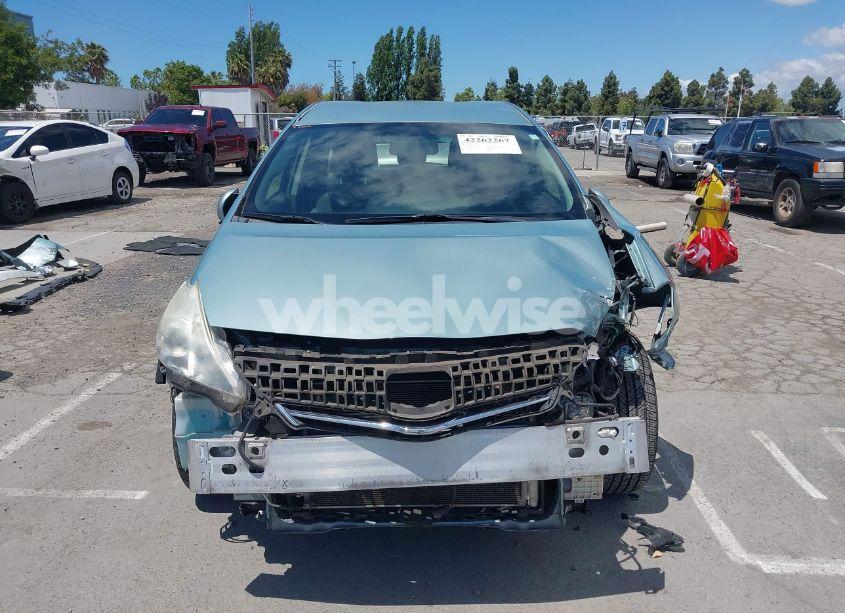 Photo 13 of 2013 Toyota Prius V THREE (VIN JTDZN3EU6D3282641)