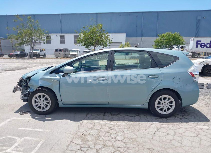 Photo 15 of 2013 Toyota Prius V THREE (VIN JTDZN3EU6D3282641)