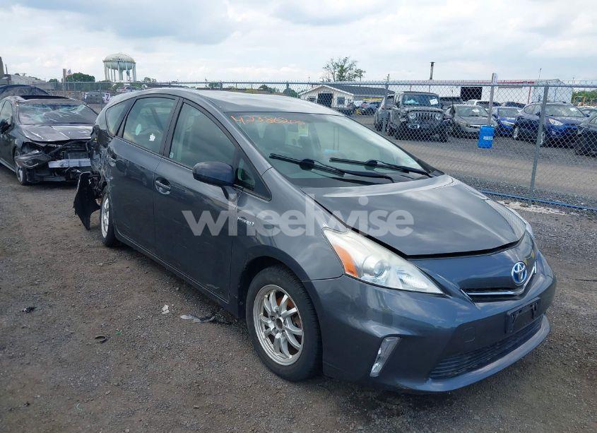 2012 Toyota Prius V THREE (VIN JTDZN3EU7C3053321) main photo