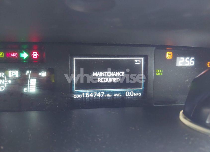 Photo 16 of 2015 Toyota Prius V THREE (VIN JTDZN3EU7FJ025387)