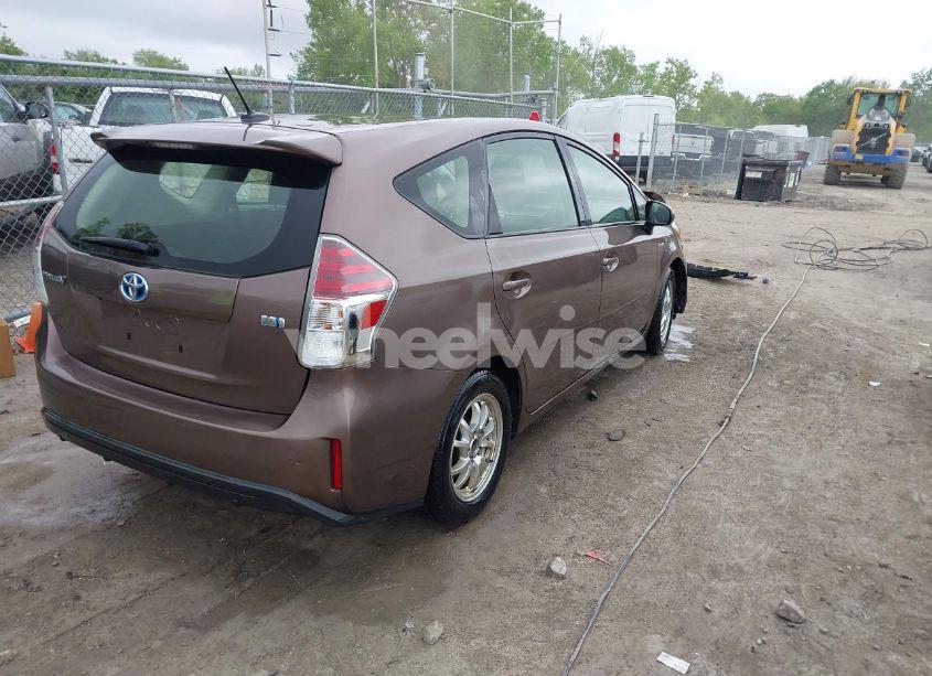 Photo 4 of 2015 Toyota Prius V THREE (VIN JTDZN3EU7FJ025387)