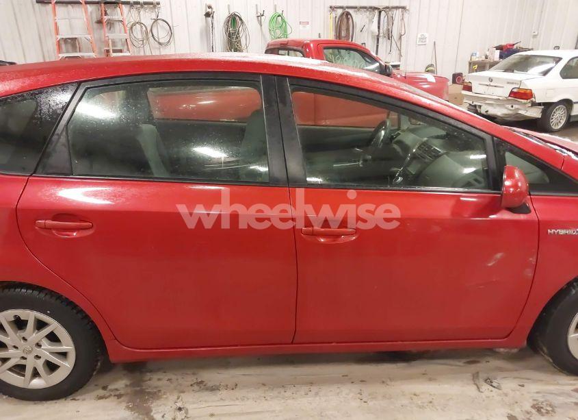 Photo 13 of 2012 Toyota Prius V THREE (VIN JTDZN3EU8C3138507)