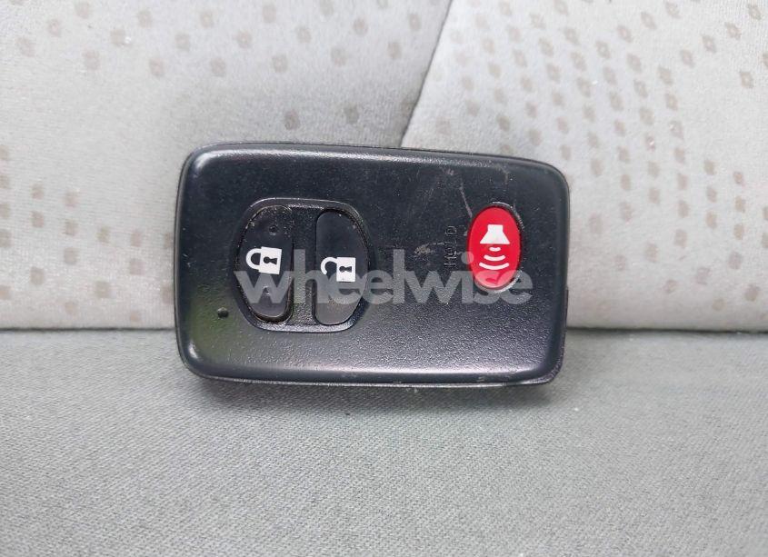 Photo 11 of 2013 Toyota Prius V THREE (VIN JTDZN3EU8D3216348)