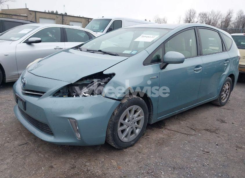 Photo 2 of 2013 Toyota Prius V THREE (VIN JTDZN3EU8D3216348)