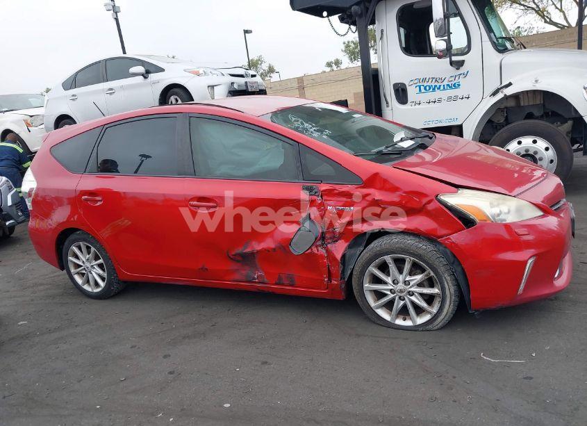 Photo 14 of 2014 Toyota Prius V FIVE (VIN JTDZN3EU8E3320808)