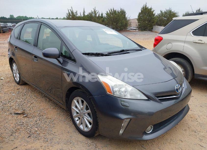 2014 Toyota Prius V FIVE (VIN JTDZN3EU8EJ000528) main photo