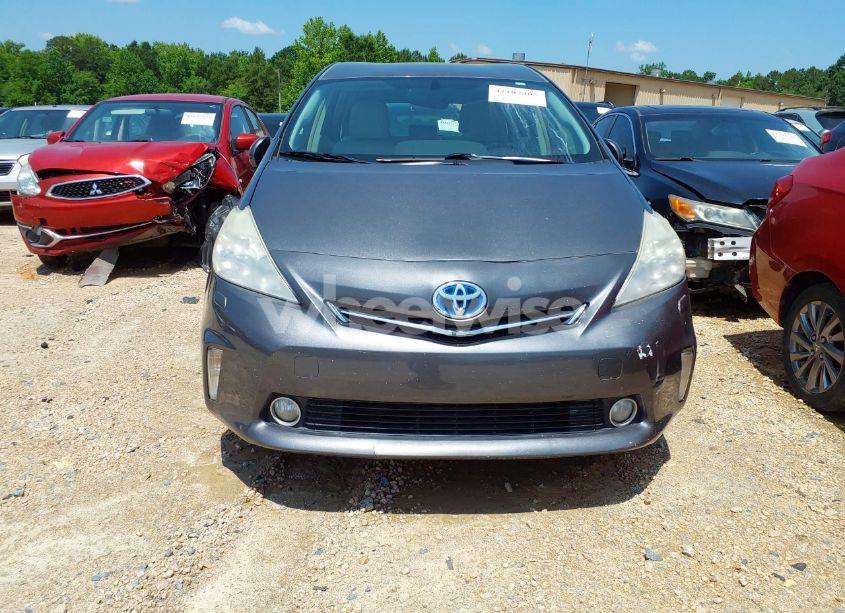 Photo 12 of 2014 Toyota Prius V FIVE (VIN JTDZN3EU8EJ000528)