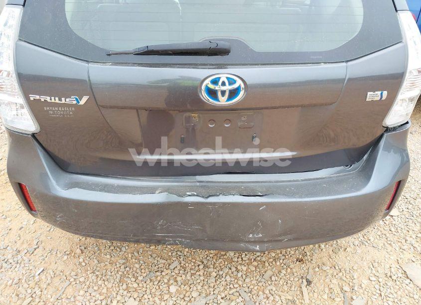 Photo 6 of 2014 Toyota Prius V FIVE (VIN JTDZN3EU8EJ000528)