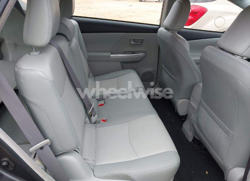 Photo 8 of 2014 Toyota Prius V FIVE (VIN JTDZN3EU8EJ000528)