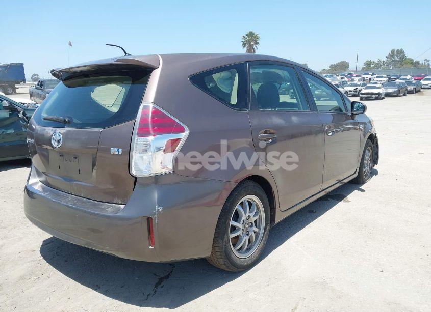 Photo 4 of 2015 Toyota Prius V TWO (VIN JTDZN3EU8FJ028072)