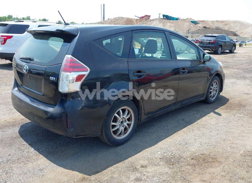 Photo 4 of 2015 Toyota Prius V TWO (VIN JTDZN3EU8FJ033613)