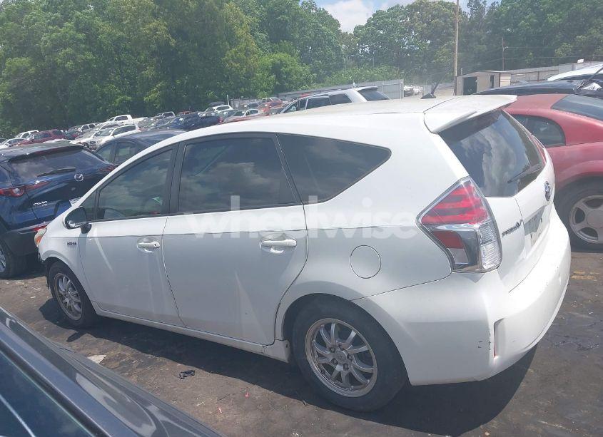Photo 14 of 2015 Toyota Prius V TWO (VIN JTDZN3EU8FJ036043)