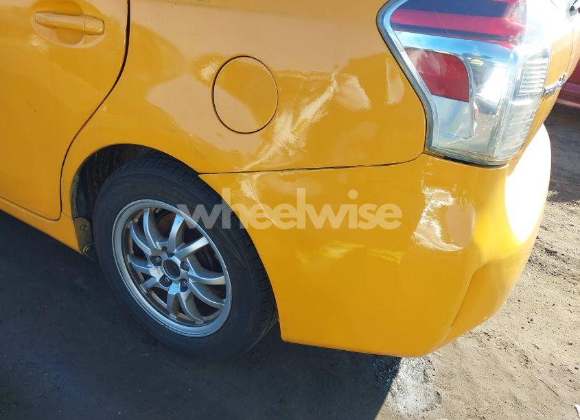 Photo 18 of 2016 Toyota Prius V TWO (VIN JTDZN3EU8GJ043947)