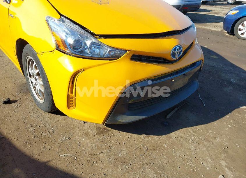 Photo 6 of 2016 Toyota Prius V TWO (VIN JTDZN3EU8GJ043947)