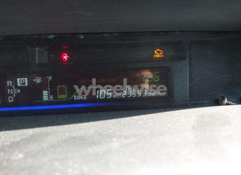 Photo 7 of 2016 Toyota Prius V TWO (VIN JTDZN3EU8GJ043947)