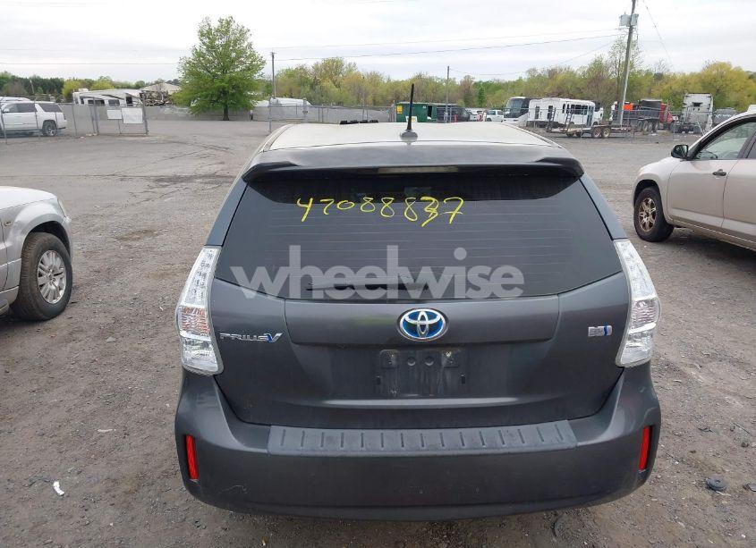 Photo 16 of 2013 Toyota Prius V FIVE (VIN JTDZN3EU9D3193338)