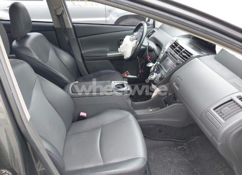 Photo 5 of 2013 Toyota Prius V FIVE (VIN JTDZN3EU9D3193338)