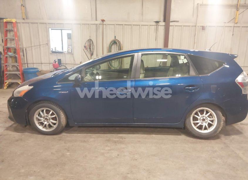 Photo 14 of 2012 Toyota Prius V THREE (VIN JTDZN3EUXC3041762)