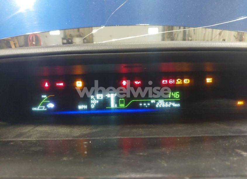 Photo 7 of 2012 Toyota Prius V THREE (VIN JTDZN3EUXC3041762)