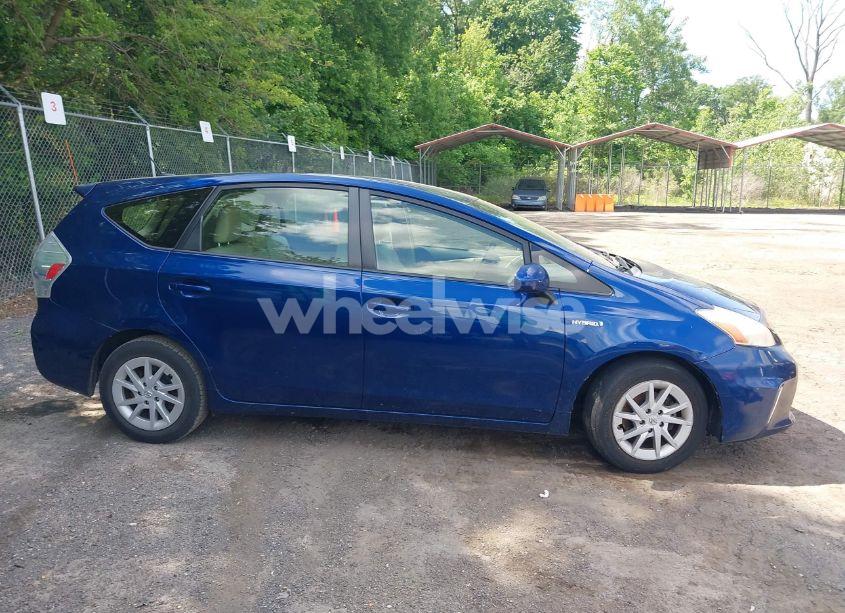 Photo 13 of 2013 Toyota Prius V THREE (VIN JTDZN3EUXD3258116)