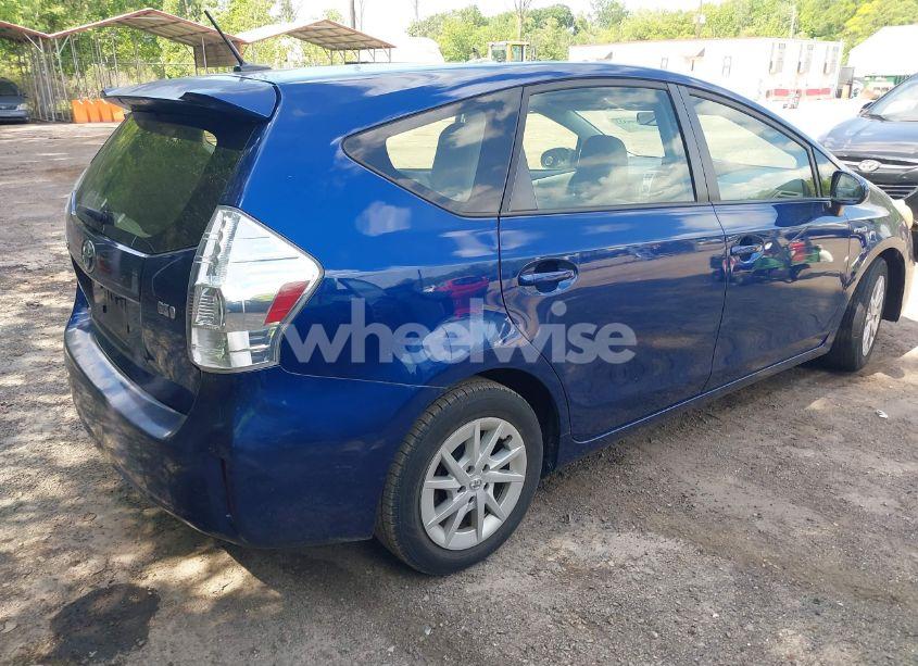 Photo 4 of 2013 Toyota Prius V THREE (VIN JTDZN3EUXD3258116)