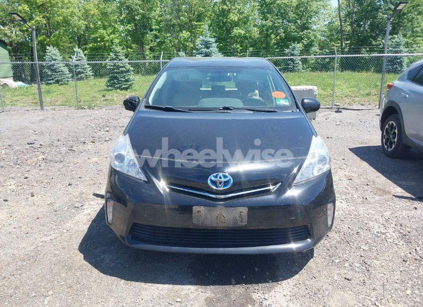 Photo 12 of 2014 Toyota Prius V TWO (VIN JTDZN3EUXE3337643)