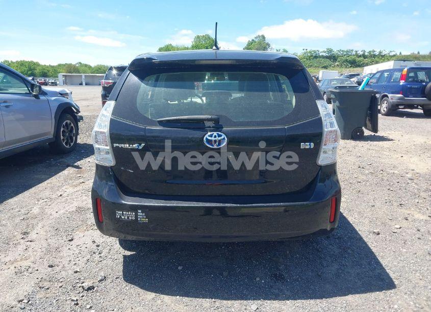 Photo 16 of 2014 Toyota Prius V TWO (VIN JTDZN3EUXE3337643)